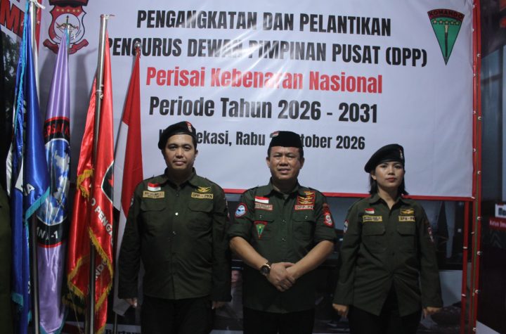 Dari Sebelah Kiri - Ricky Dwi Parlindungan Sirait, S.T (Sekjen PKN), Mangapul Sirait, S.H (Ketua Umum PKN) dan Debiyuti Fani SImbolon (Bendahara Umum)